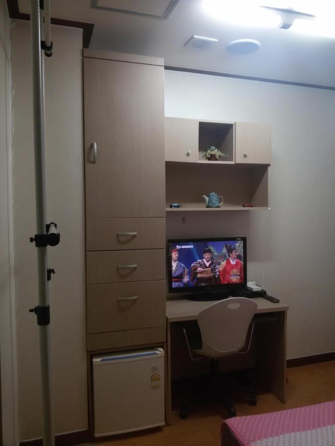 I Want Livingtel Hotel Yongin Exterior photo